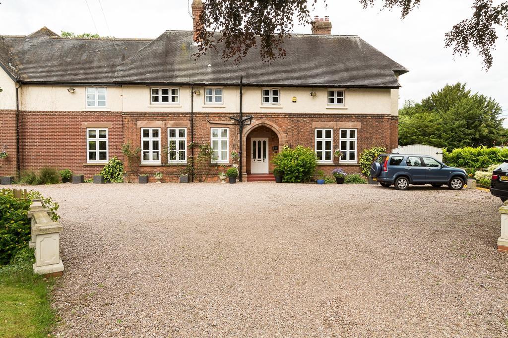Heywood Hall Denstone Εξωτερικό φωτογραφία